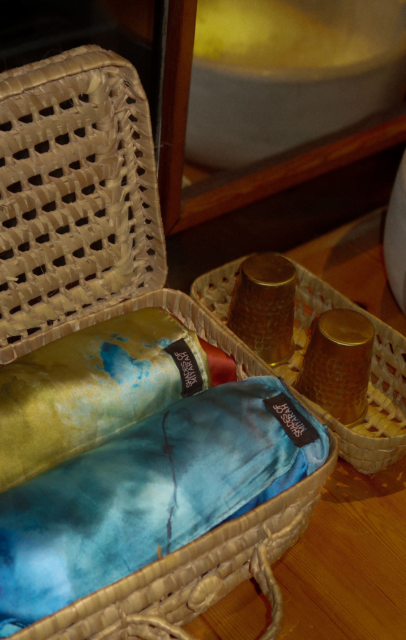 ZAINA & SANA Voiles en soie panier Shades of Miyarah